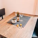 Alpine Apartment *