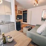 Alpine Apartment *